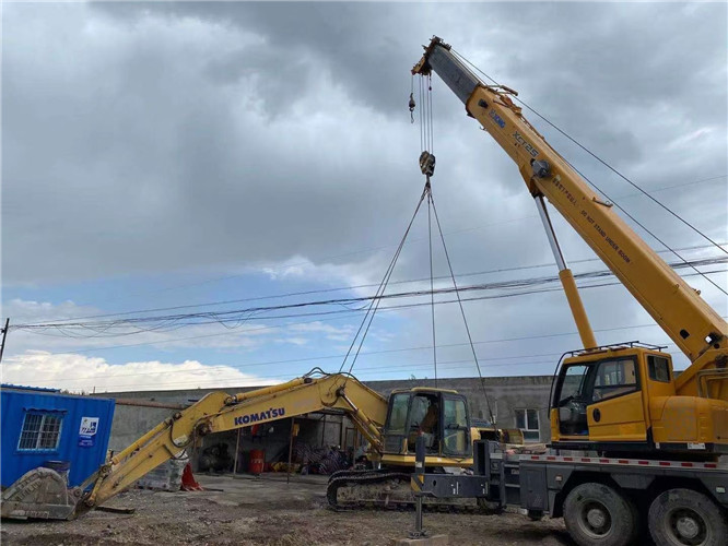 淳安县25吨吊车的工作半径是多少？