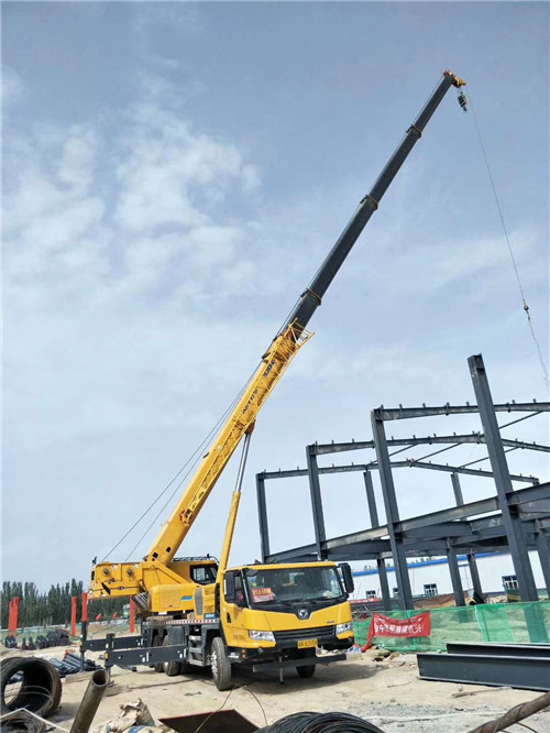 淳安县超高层建筑钢结构吊装案例